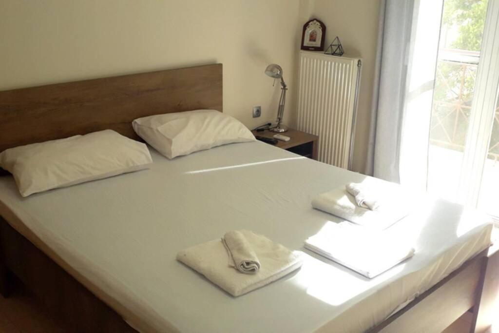 Stylish River Flat, Near The Center And The Beach Apartment Каламата Екстериор снимка